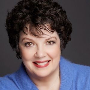 Meet your Posher, Nancy